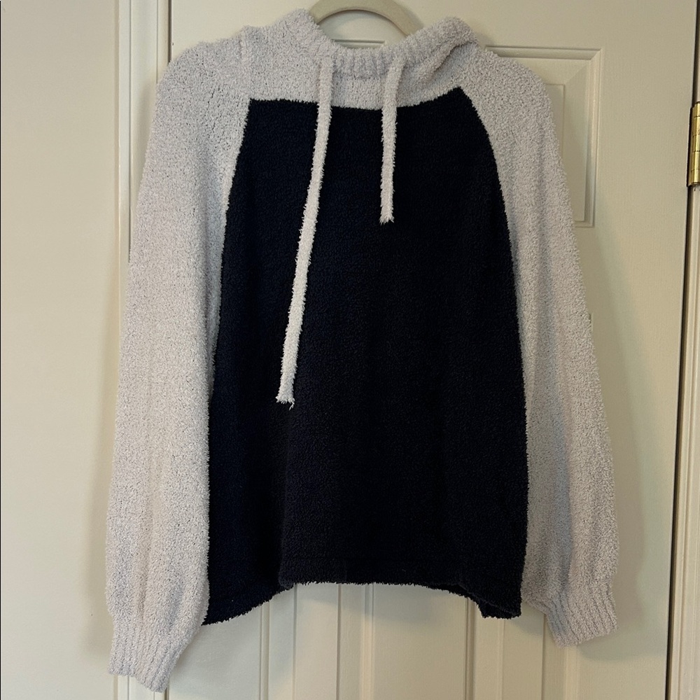 Cozy Two-Tone Plush Hoodie in Navy and White